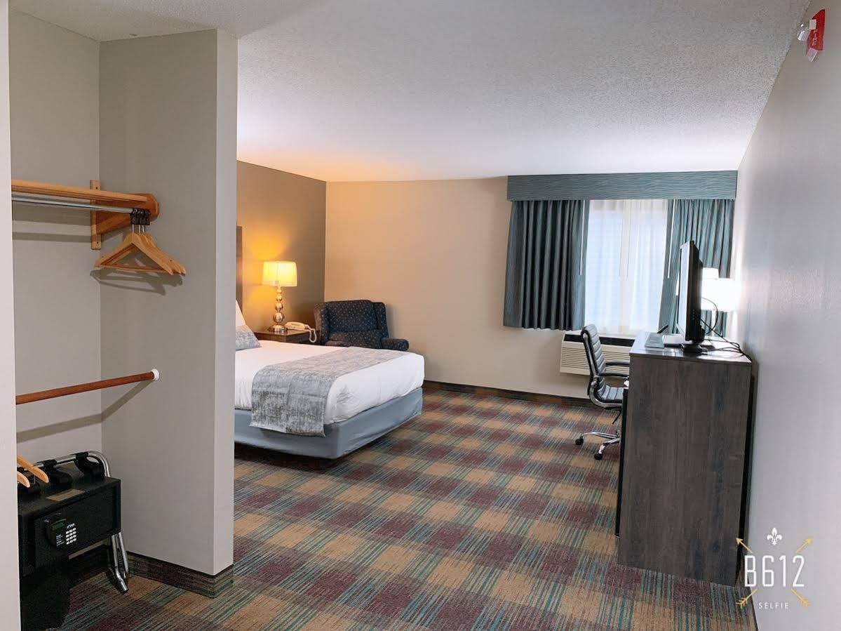 Baymont By Wyndham Baldwin Otel Dış mekan fotoğraf